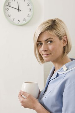 Jupiterimages/Polka Dot/Getty Images Hourly rates may benefit both the employer and employee.