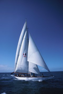 Hemera Technologies/Photos.com/Getty Images You can trade-in your old boat when you buy a new one.