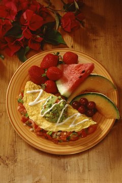 Jupiterimages/Comstock/Getty Images Make a hot, healthy breakfast to start your day right.