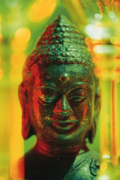 Legend surrounds the Buddha with exemplary disciples who embody his teachings.