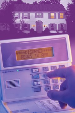 Comstock/Comstock/Getty Images Electronic home monitoring systems use smart wiring.