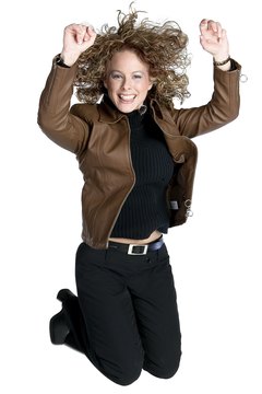 NA/PhotoObjects.net/Getty Images A vibration machine might improve your jumping ability.