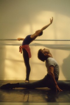 Jupiterimages/Photos.com/Getty Images Hip flexors are important for turnout and strong arches.
