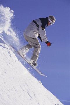 Jupiterimages/liquidlibrary/Getty Images The proper exercises can help improve your snowboarding skill and decrease the risk of falls.