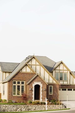 Jupiterimages/Comstock/Getty Images Conforming and non-conforming mortgages get you home ownership, but with different guidelines.