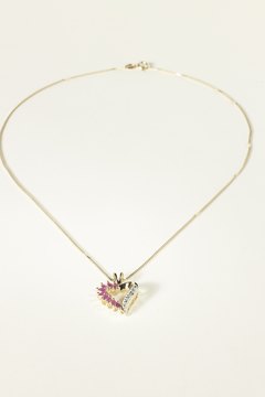Ryan McVay/Photodisc/Getty Images Goldsmiths make everything from pendants to earrings.