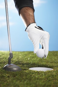 golf glove which hand for left handed player