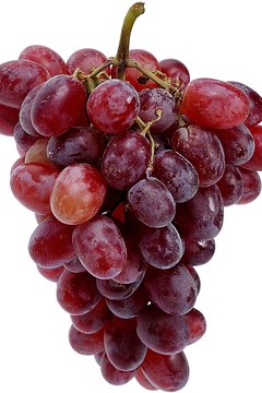 Zedcor Wholly Owned/PhotoObjects.net/Getty Images Grapes have a significant impact on heart health.