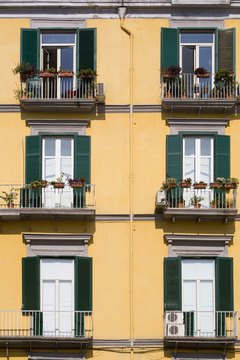 Jupiterimages/Pixland/Getty Images Mind the details when writing an apartment sublet lease.