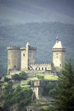 The Chateaux de Foix, in France, features both square and round towers.