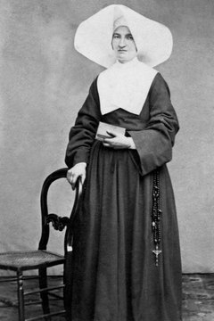 Modern nuns lead lives that are very similar to those who lived centuries ago.