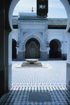 Many mosques feature fountains for cleansing and cooling.