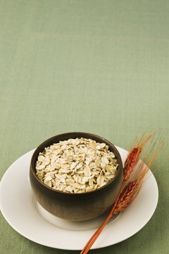 Jupiterimages/Comstock/Getty Images Clean breakfasts aren't hard to make.