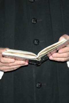 A missal frees the minister's hands.