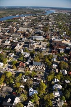 In the southeastern corner of the state is the University of North Carolina Wilmington.