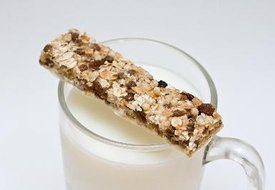 Can Protein Bars Help You Lose Weight? | Live Well - Jillian Michaels