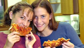 ¿Cuántas calorías debe comer un niño de 14 años? ¿Cuántas calorías debe comer un niño de 14 años?