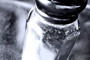 Cómo tratar las aftas o úlceras bucales con sal