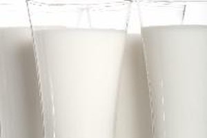 ¿La leche, queso y yogur contienen carbohidratos?