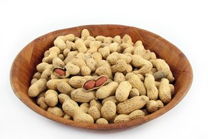 Los beneficios para la salud de los cacahuetes crudos