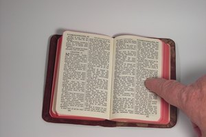 nkjv dakes bible