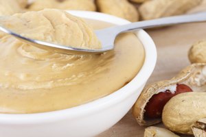 Las ventajas y desventajas de la mantequilla de maní orgánica