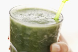 ¿Tomar jugo de vegetales puede causar hiperpotasemia?