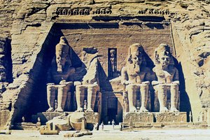 responsibilities of a pharaoh Hatshepsut: hatshepsut, female king of egypt (reigned in her own right c 1473-58 bce) who attained unprecedented power for a woman, adopting the full titles and regalia of a pharaoh hatshepsut, the elder daughter of the 18th-dynasty king thutmose i and his consort ahmose, was married to her. responsibilities of a pharaoh Hatshepsut: hatshepsut, female king of egypt (reigned in her own right c 1473-58 bce) who attained unprecedented power for a woman, adopting the full titles and regalia of a pharaoh hatshepsut, the elder daughter of the 18th-dynasty king thutmose i and his consort ahmose, was married to her.