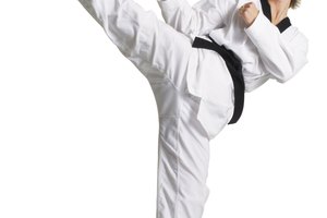 Lista de movimientos de artes marciales