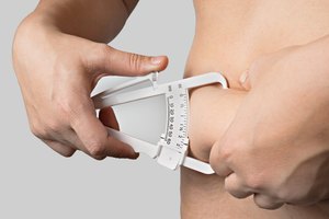 El porcentaje normal de grasa corporal para la mujer