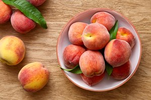 How to Keep Peach Preserves From Turning Brown | Our Everyday Life