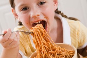 Tamaño adecuado de una porción de espaguetis
