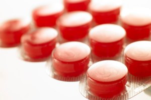 ¿Cómo detener un cosquilleo en la garganta?