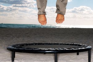 ¿Cuáles ejercicios en trampolín reducen el estómago?