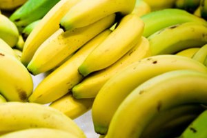 Calorías y proteínas en una banana