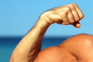 Cómo construir músculo sin batidos de proteínas