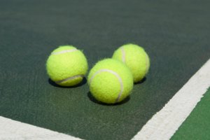 ¿De qué están hechas las pelotas de tenis?