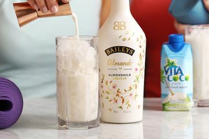 El nuevo Baileys de leche de almendra es apto para veganos