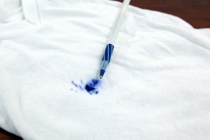 How to Get Ink Out of Cotton | Our Everyday Life