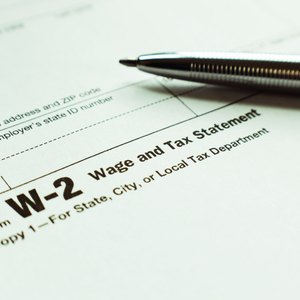 When Do W-2 Forms Get Sent Out? | Pocketsense