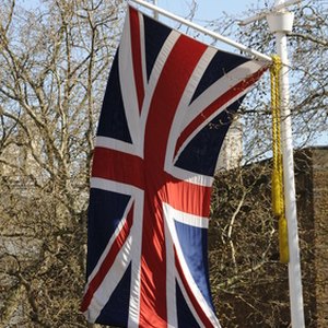 How to File Tax Returns in the UK