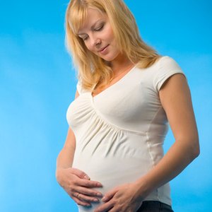 There are healthcare grants for pregnant women without proper health care options.