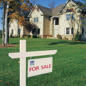 Can I Sell a House With a Mortgage in a Deceased Person's Name?