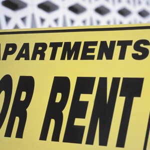 What Percent of My Net Income Should Go Toward My Rent?