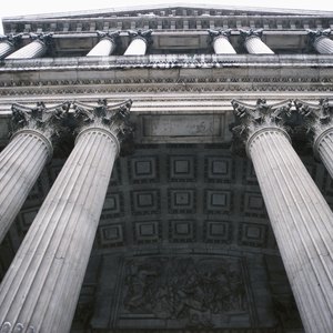 How to Search for Grant Deed Information