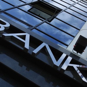 What Happens to Banks When Interest Rates Rise?