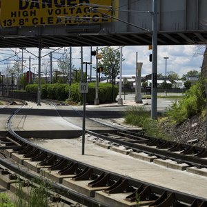 Dangers of Living Near Railroad Tracks