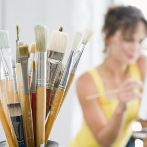 How Do I File Taxes if I Work as a Freelance Artist?