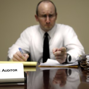 What Salary Does an IRS Auditor Make?