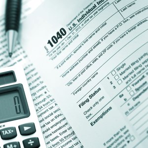 How Can I Review My Previous Tax Return With TaxAct Online?
